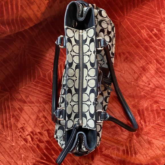 Coach shoulder bag - Picture 6 of 7